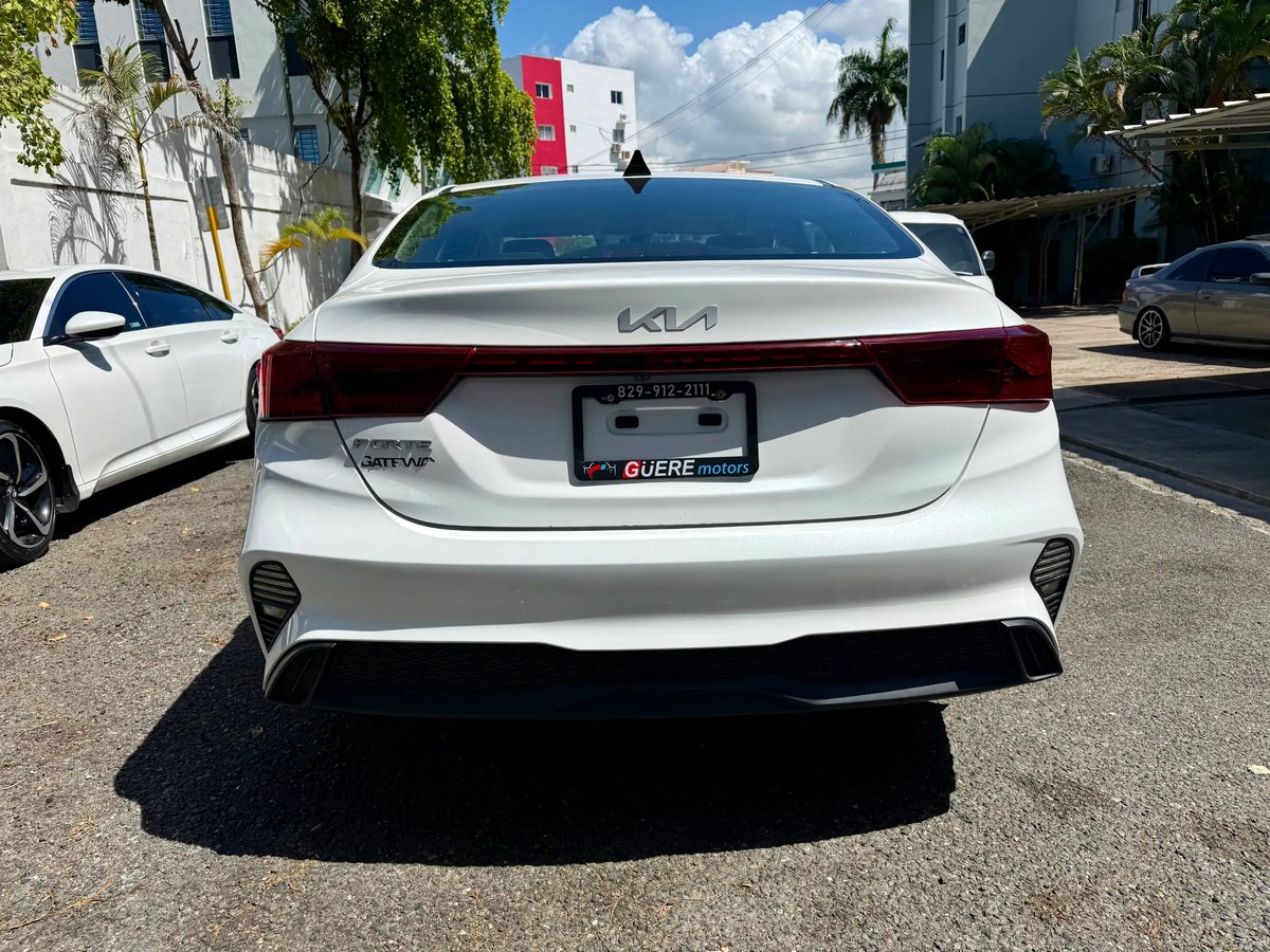 Kia Forte LXS 2022 - foto 11 de 11
