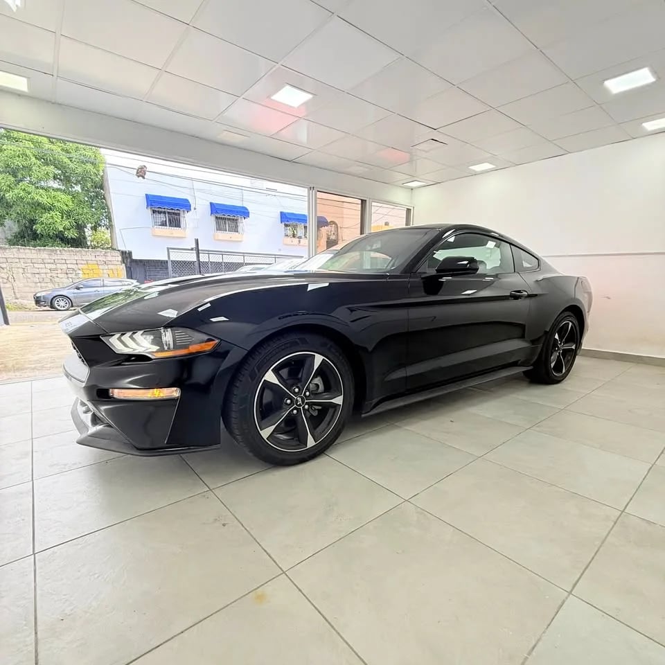Ford Mustang I4 Coupe 2019 en venta - vista principal