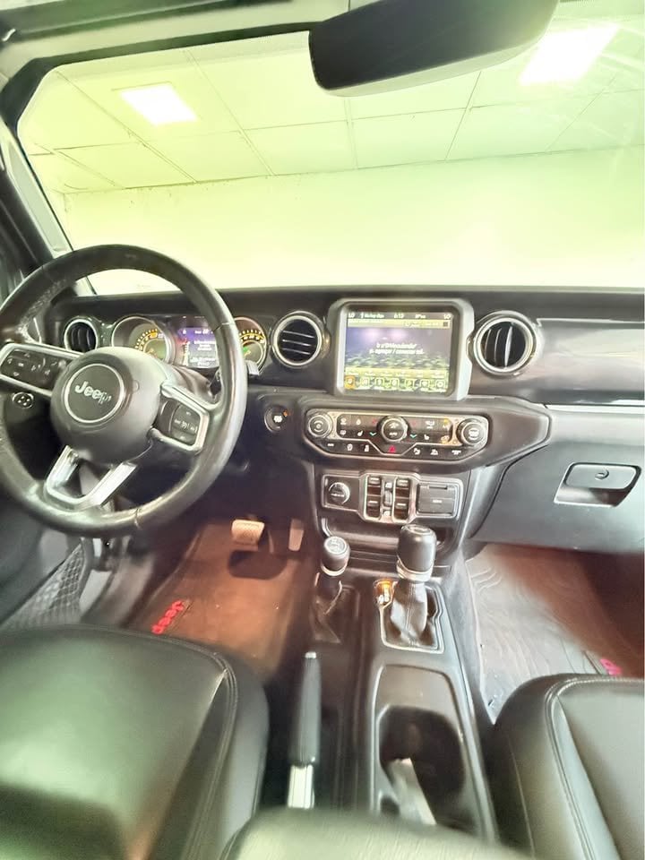 Jeep Wrangler Unlimited 2021 - foto 10 de 10