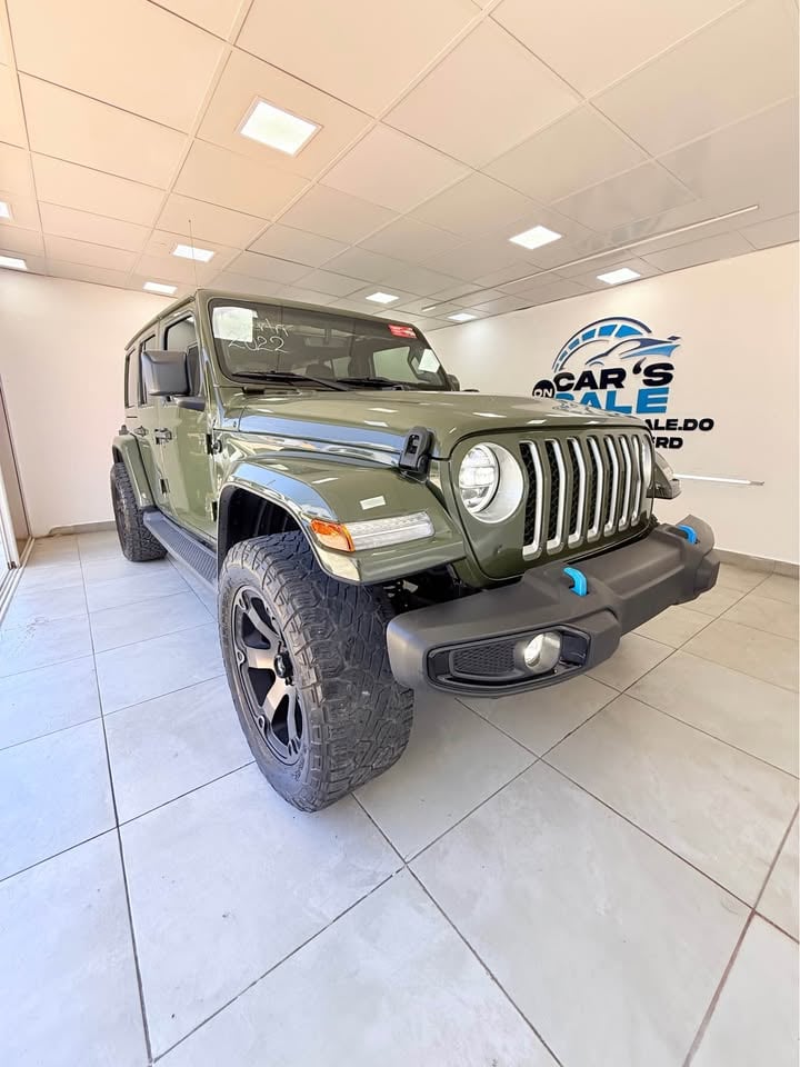Jeep Wrangler Unlimited Sahara 4XE 2022 - foto 2 de 10