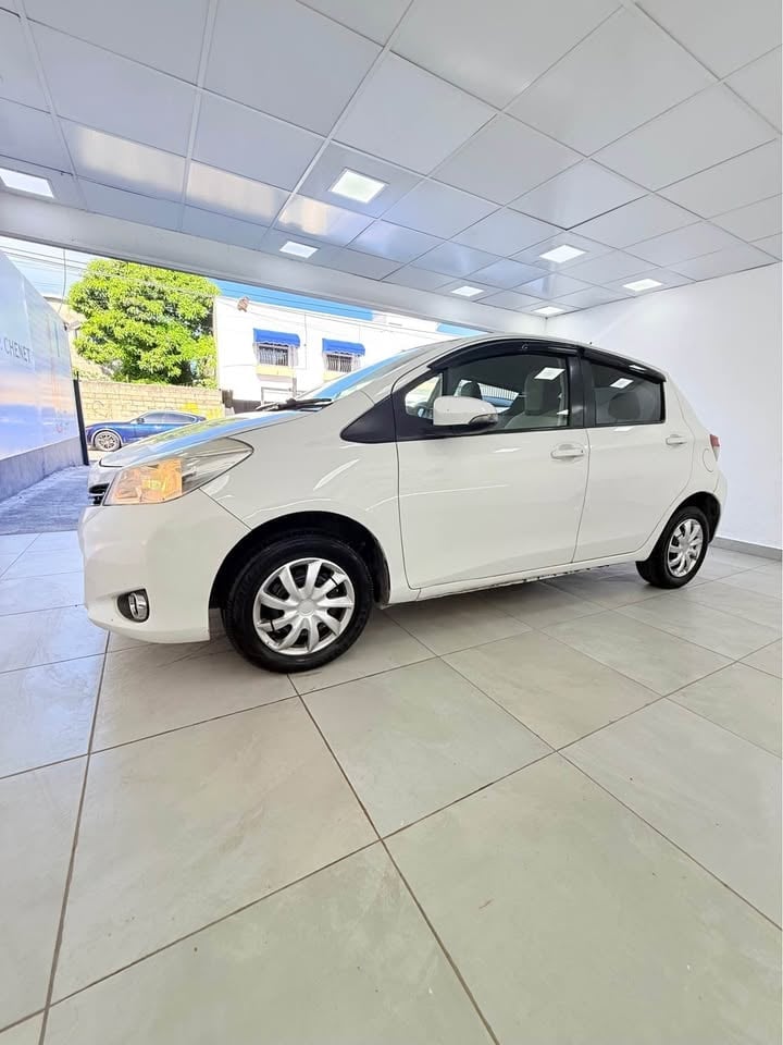 Toyota VITZ GR Sport 2012 en venta - vista principal