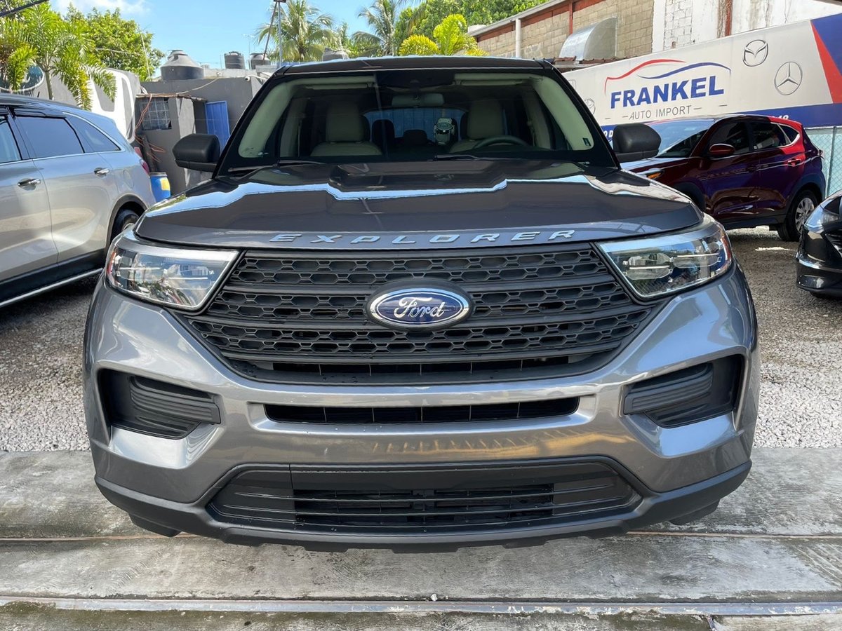 Ford Explorer XLT 2021 - foto 2 de 10