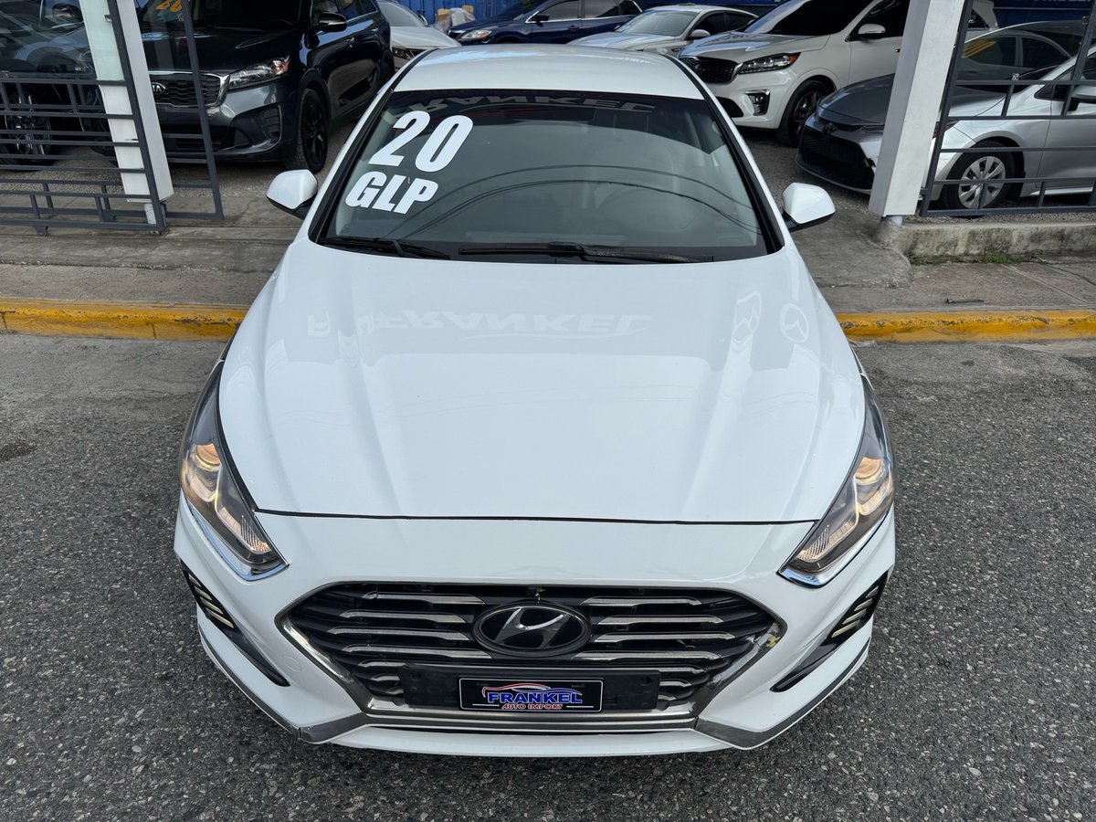 Hyundai Sonata New Rise 2020 - foto 2 de 9