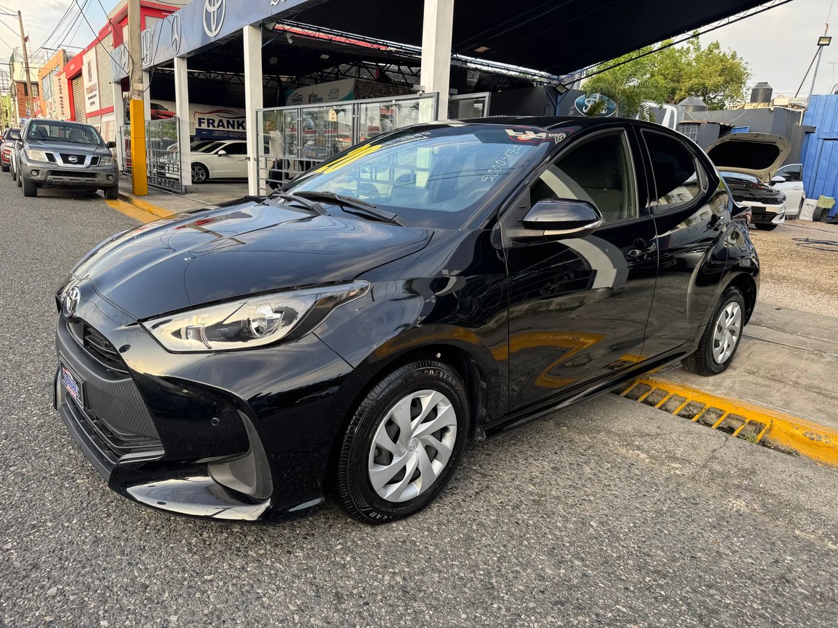 Toyota Yaris Hatchback 2020 en venta - vista principal