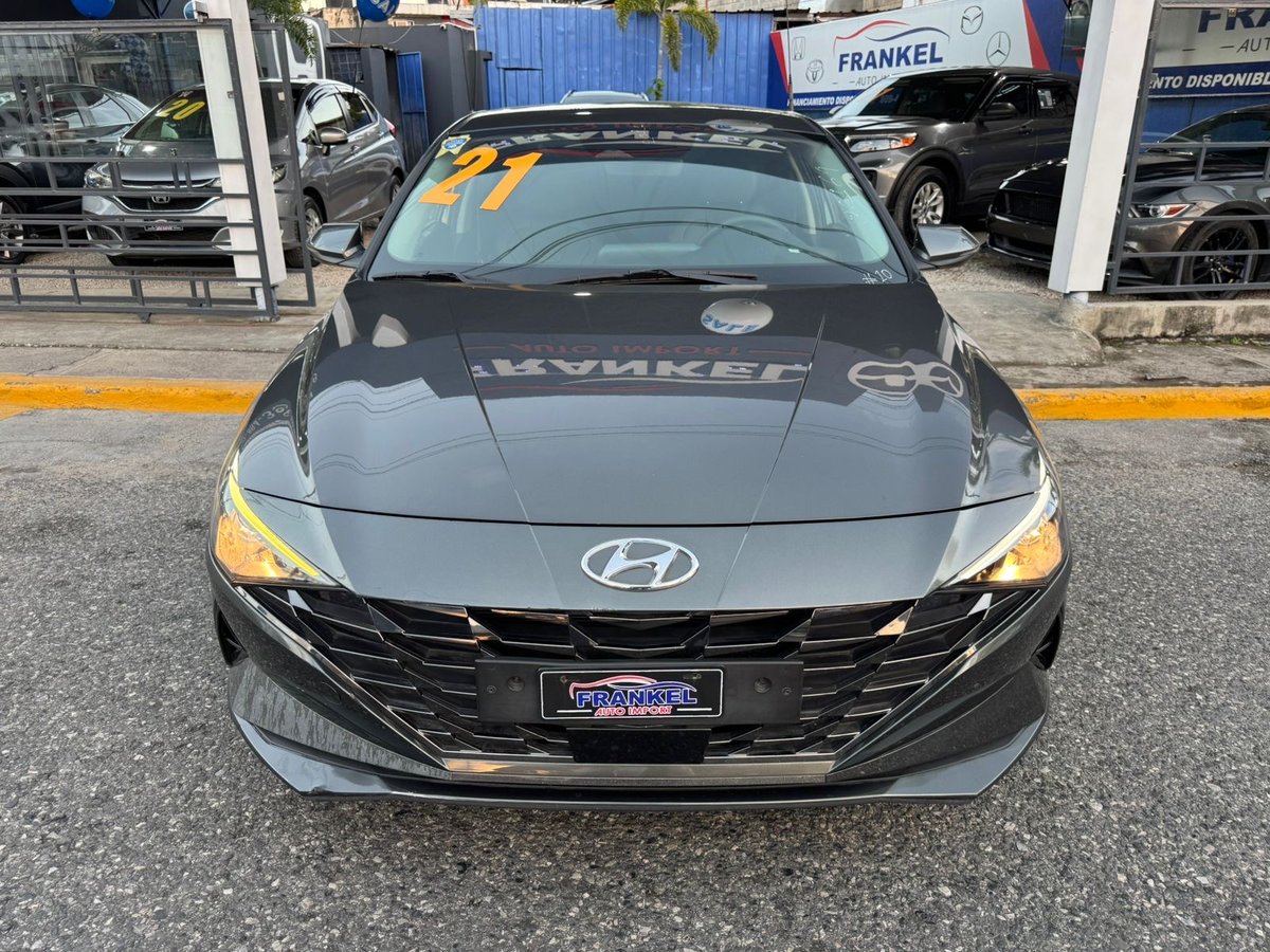 Hyundai Avante 2021 en venta - vista principal