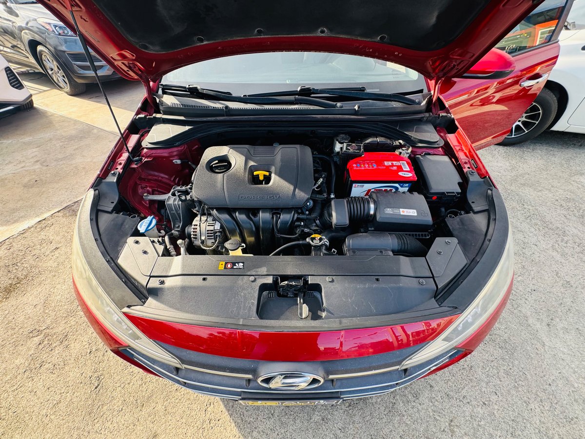 Hyundai Elantra SE 2019 - foto 12 de 12