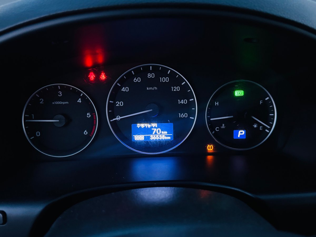 Hyundai Grand Starex 2021 - foto 14 de 14