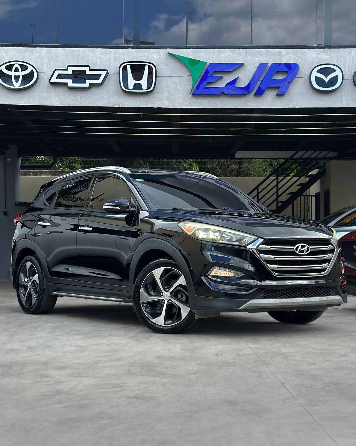 Hyundai Tucson LIMITED 2017 - foto 2 de 7