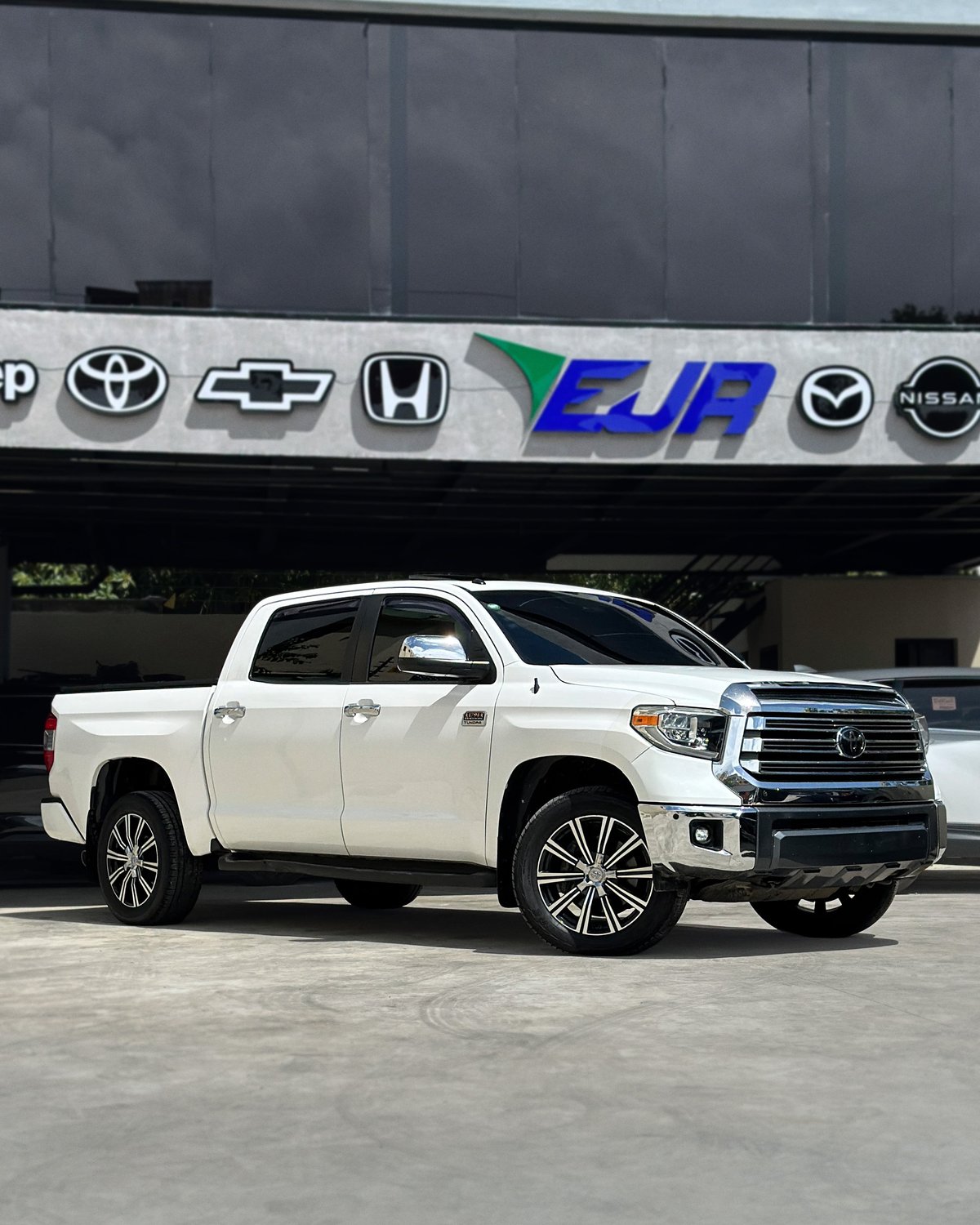 Toyota Tundra Edition 1794 2018 - foto 2 de 7