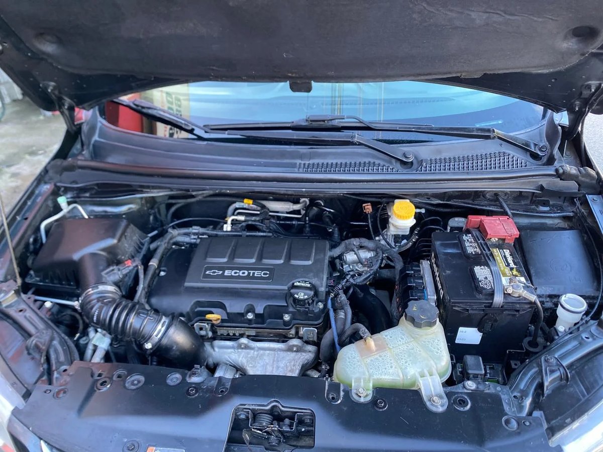Chevrolet Sonic Premier 2018 - foto 11 de 11