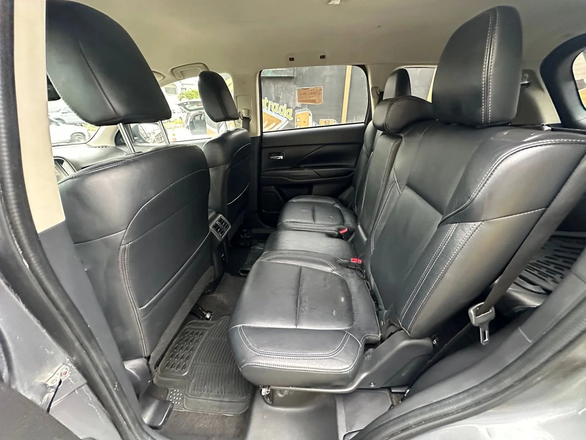 Mitsubishi Motors Outlander SEL 2020 - foto 12 de 12