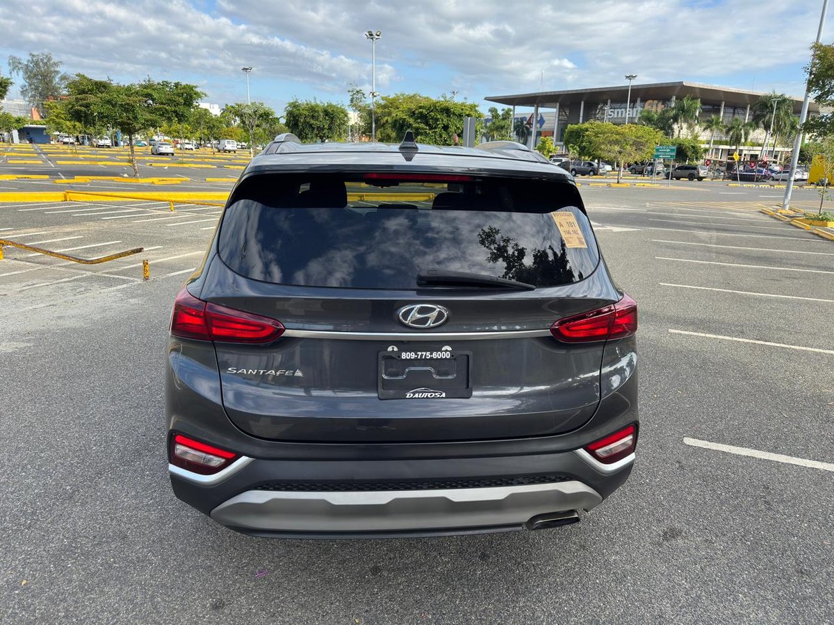 Hyundai Santa Fe SEL 2020 - foto 2 de 12