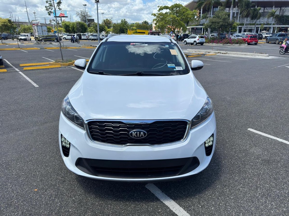 Kia Sorento LX 2020 - foto 2 de 11