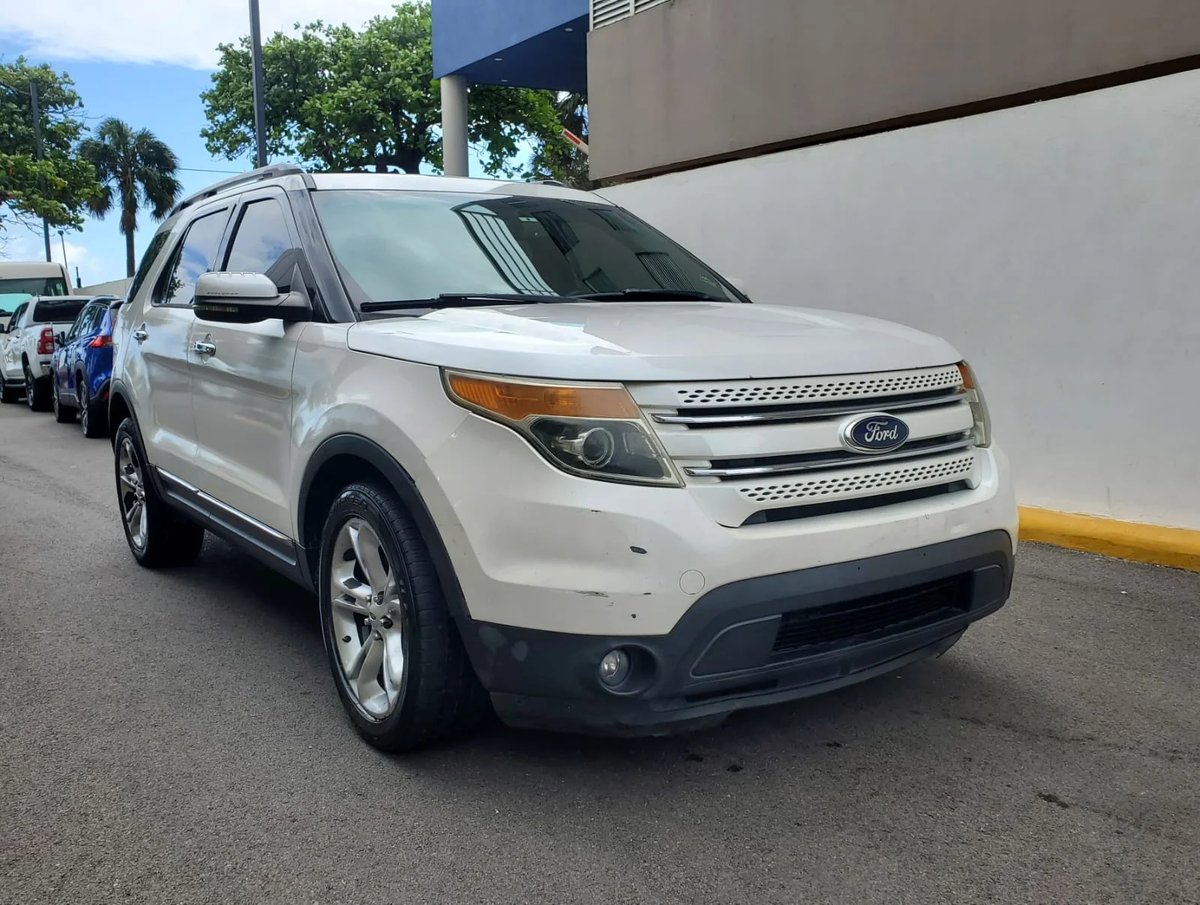 Ford Explorer Limited 2013 - foto 2 de 12