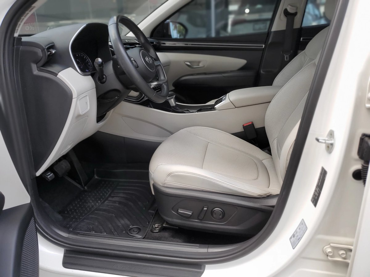Hyundai Tucson 2023 - foto 2 de 11