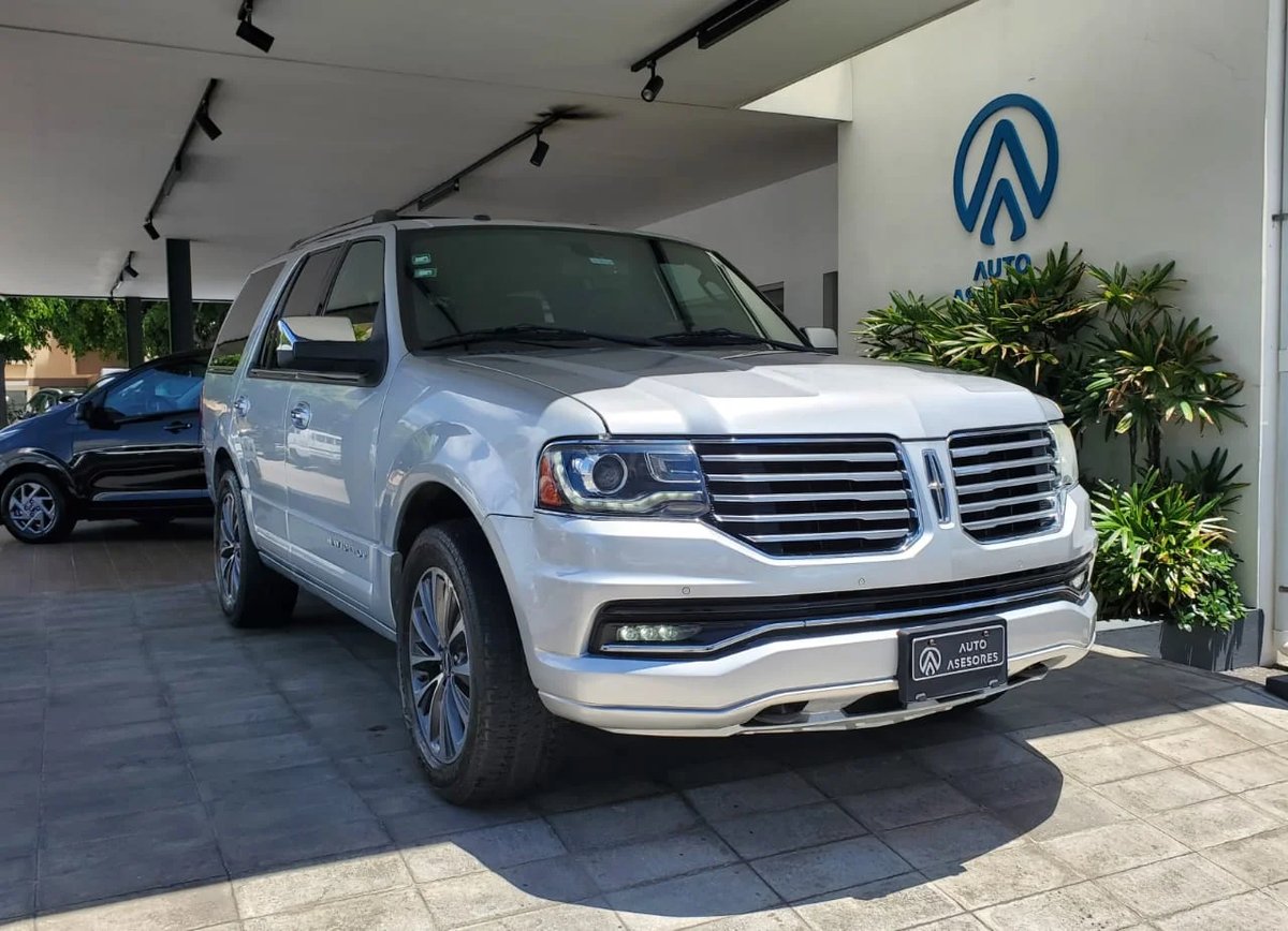 Lincoln Navigator Reserve I 2015 - foto 2 de 12