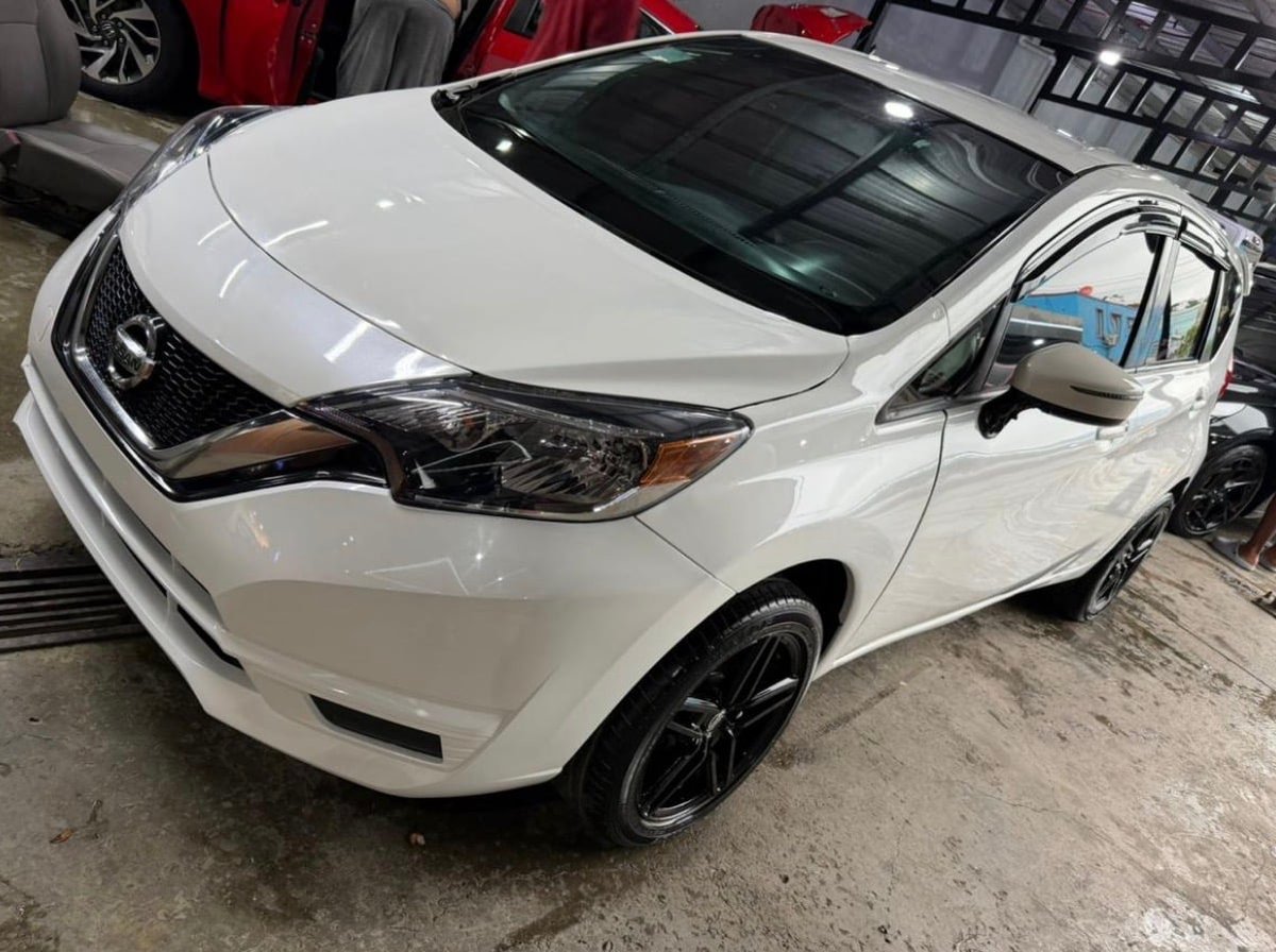 Nissan Note SV 2017 en venta - vista principal
