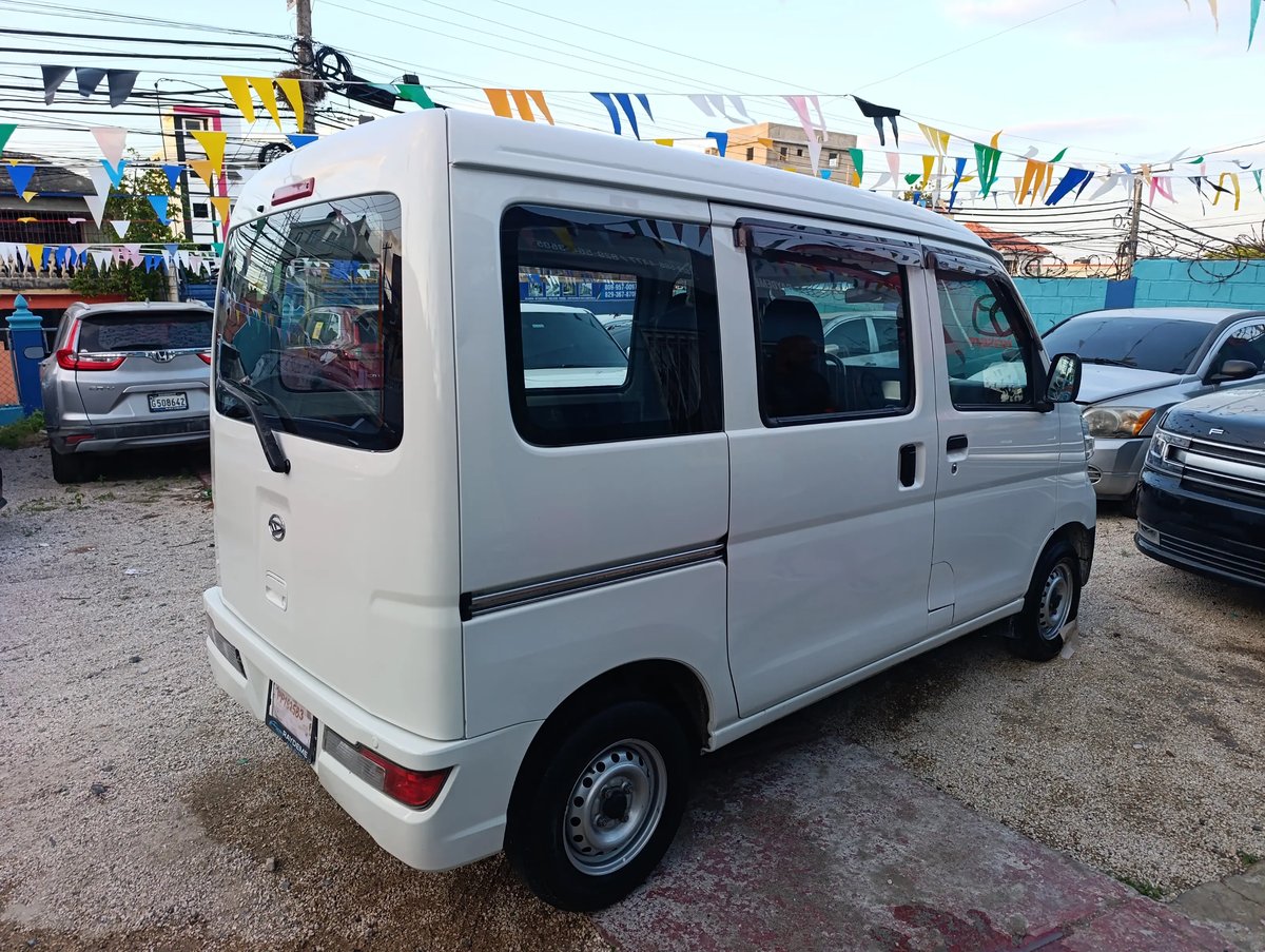 Daihatsu Hijet Minivan 2020 - foto 9 de 9