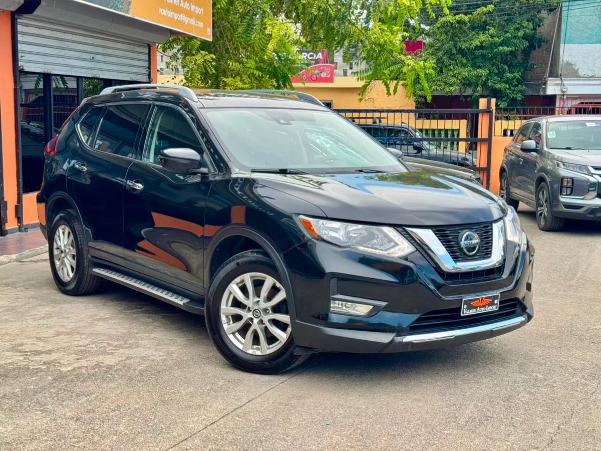 Nissan Rogue SV FULL 2020 - foto 2 de 12