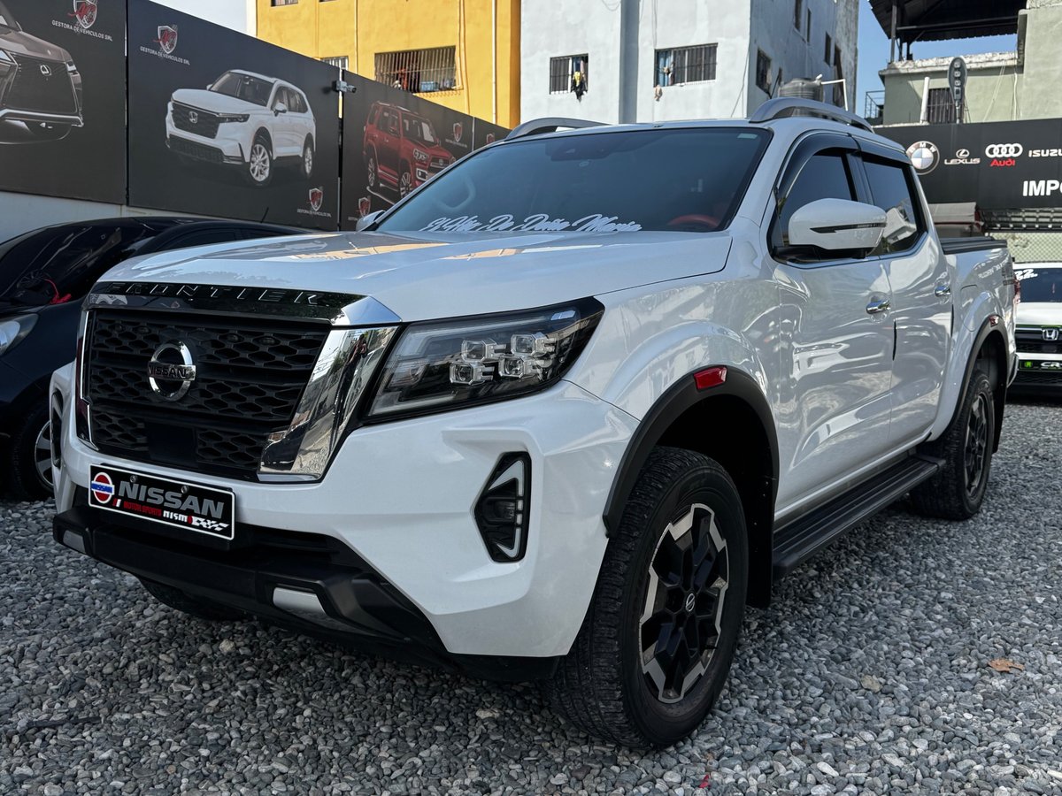 Nissan Frontier LE 2022 en venta - vista principal