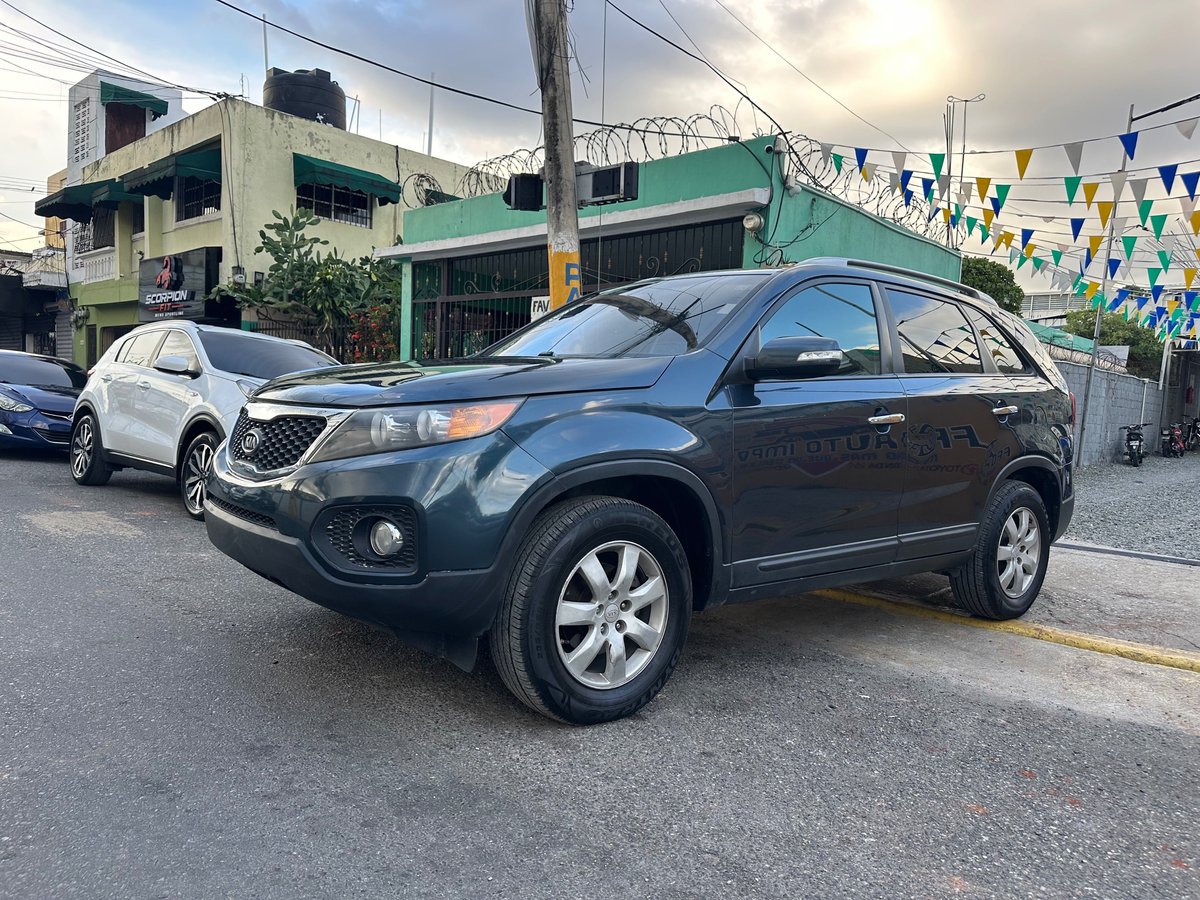 Kia Sorento LX 2011 en venta - vista principal