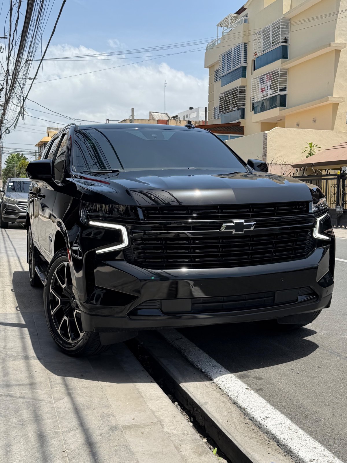 Chevrolet Tahoe RST 2023 - foto 2 de 9