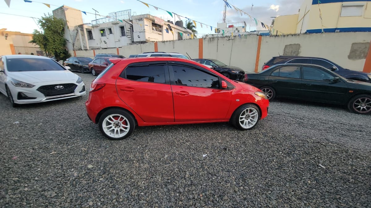 Mazda 2 2014 - foto 2 de 7