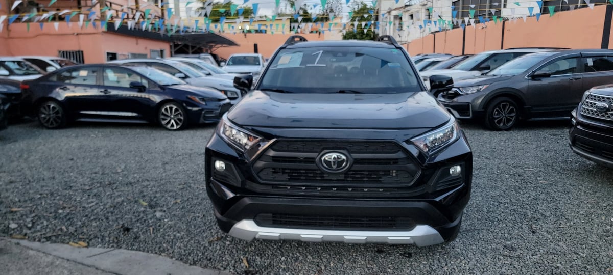 Toyota RAV4 Adventure 2021 - foto 2 de 12