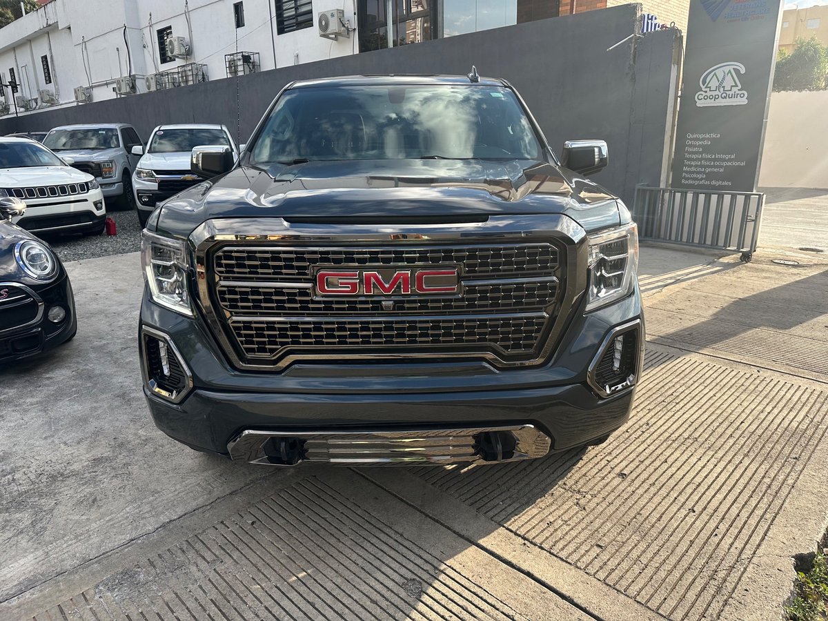 GMC Sierra 2020 - foto 2 de 10