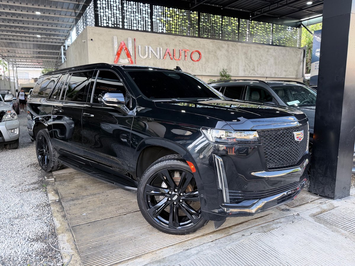 Cadillac Escalade Premium Luxury Long 2023 - foto 2 de 11