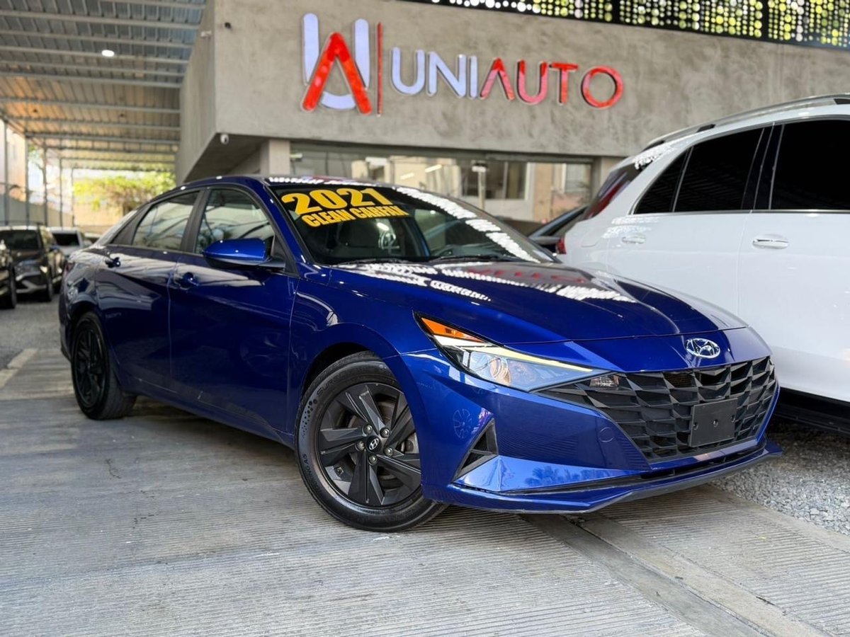 Hyundai Elantra SEL 2021 - foto 2 de 6