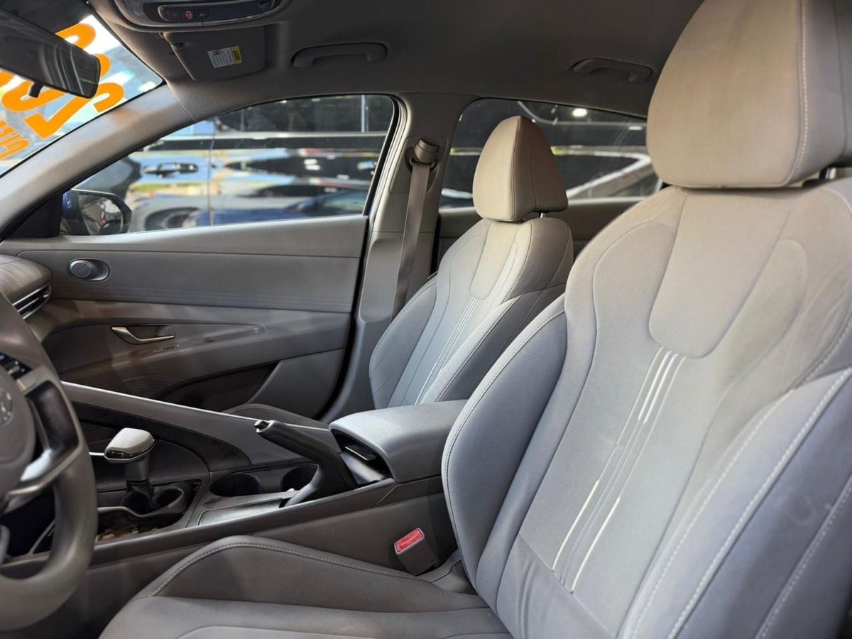 Hyundai Elantra SEL 2021 - foto 6 de 6