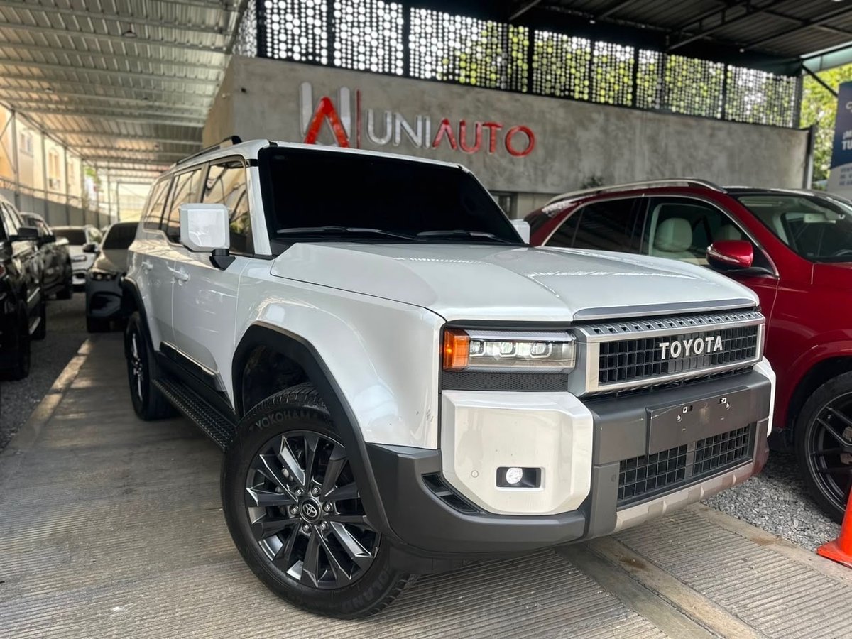 Toyota Land Cruiser Prado TX 2025 - foto 2 de 7