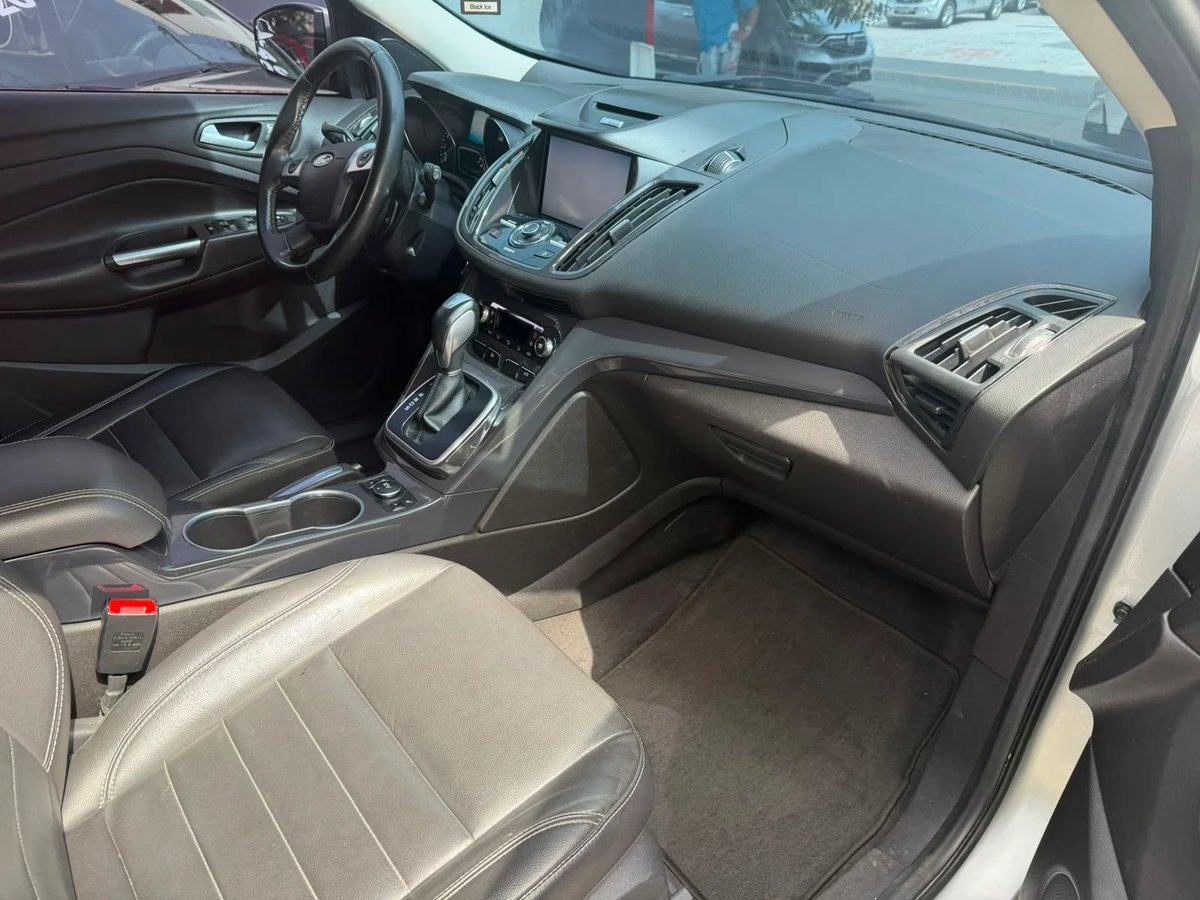 Ford Escape Titanium 2014 - foto 8 de 8