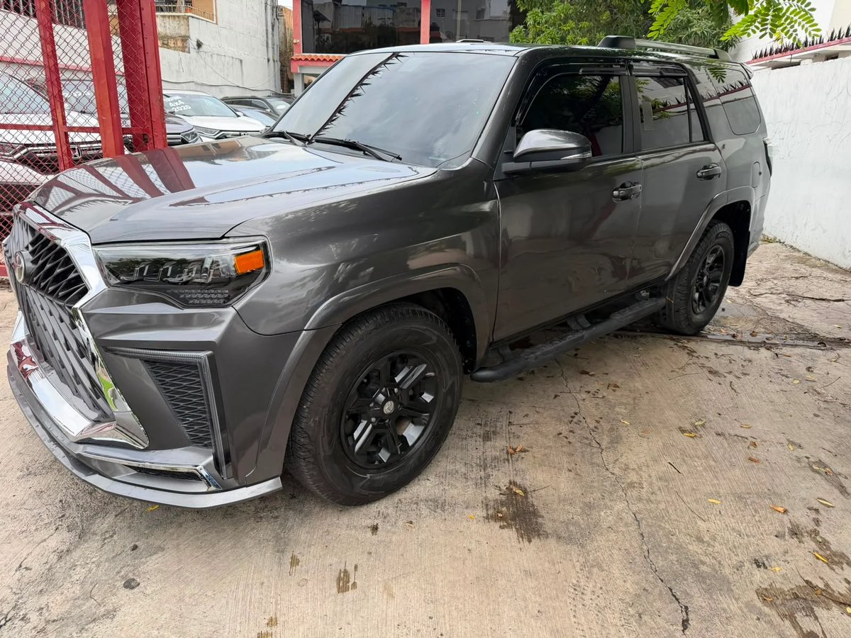 Toyota 4 Runner Sport  Edition 2020 en venta - vista principal