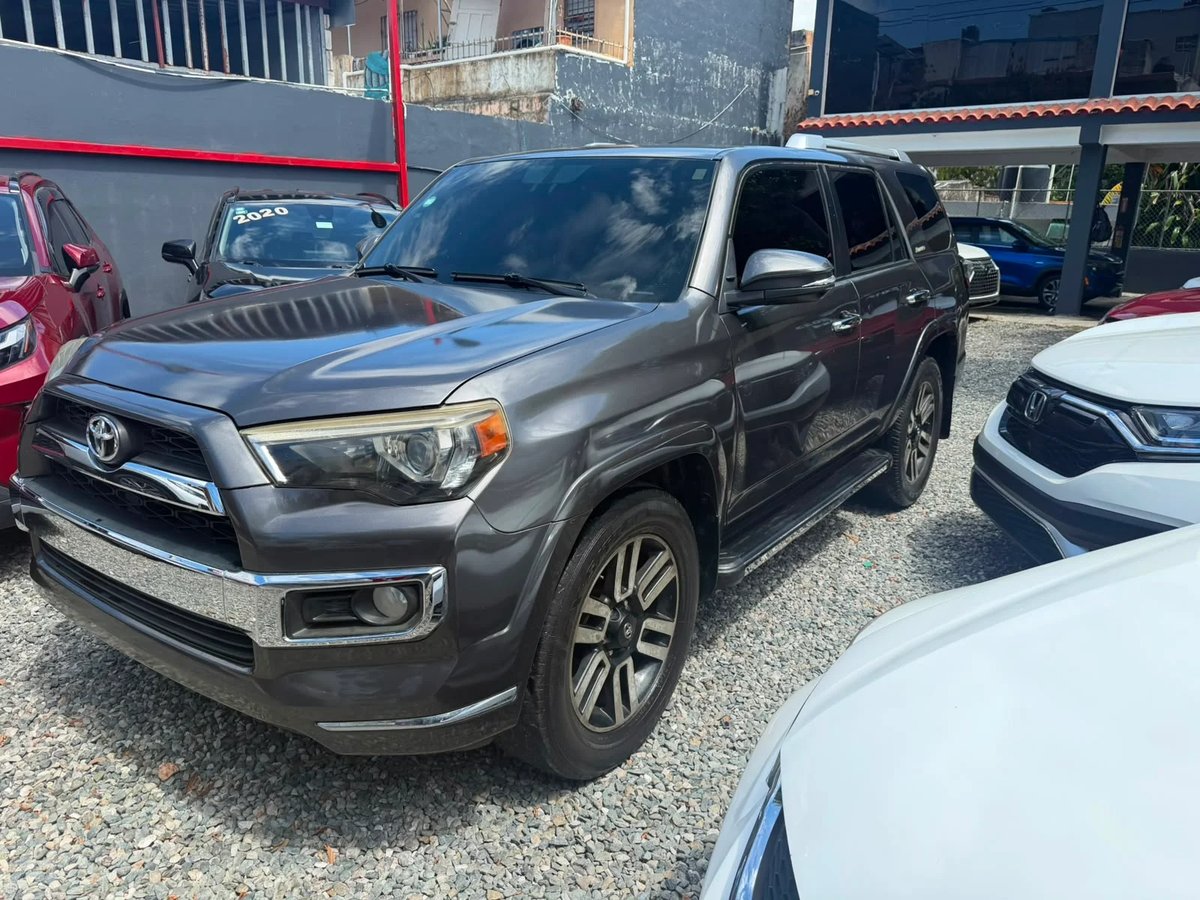 Toyota 4 Runner SR5 2014 en venta - vista principal