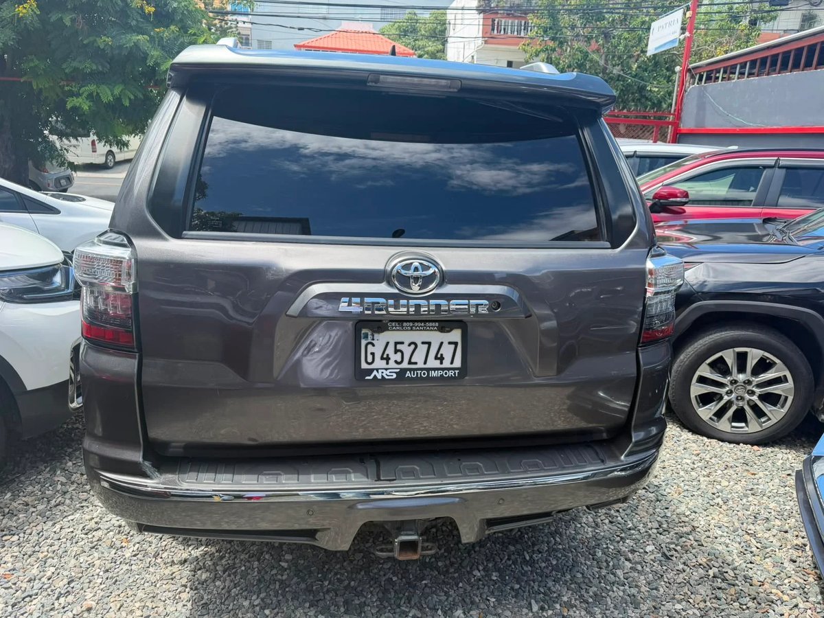 Toyota 4 Runner SR5 2014 - foto 7 de 7