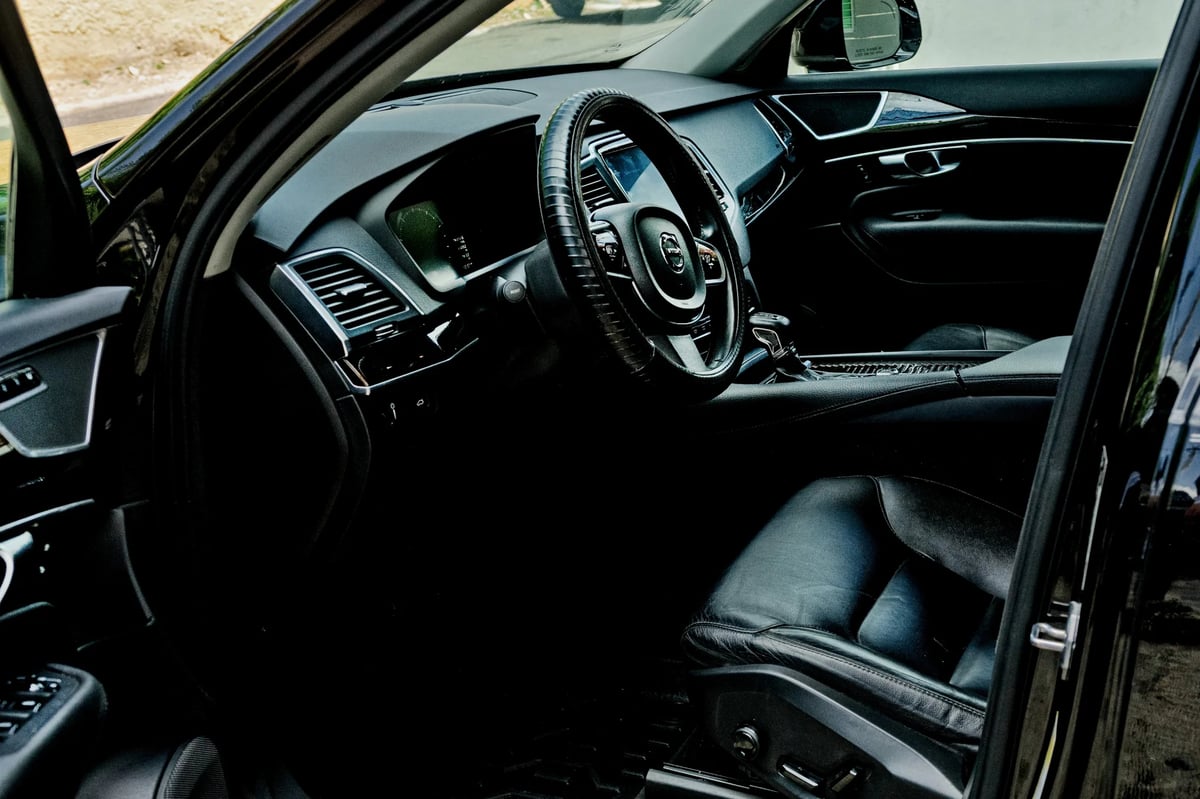 Volvo XC90 Momentum T5 2018 - foto 2 de 12