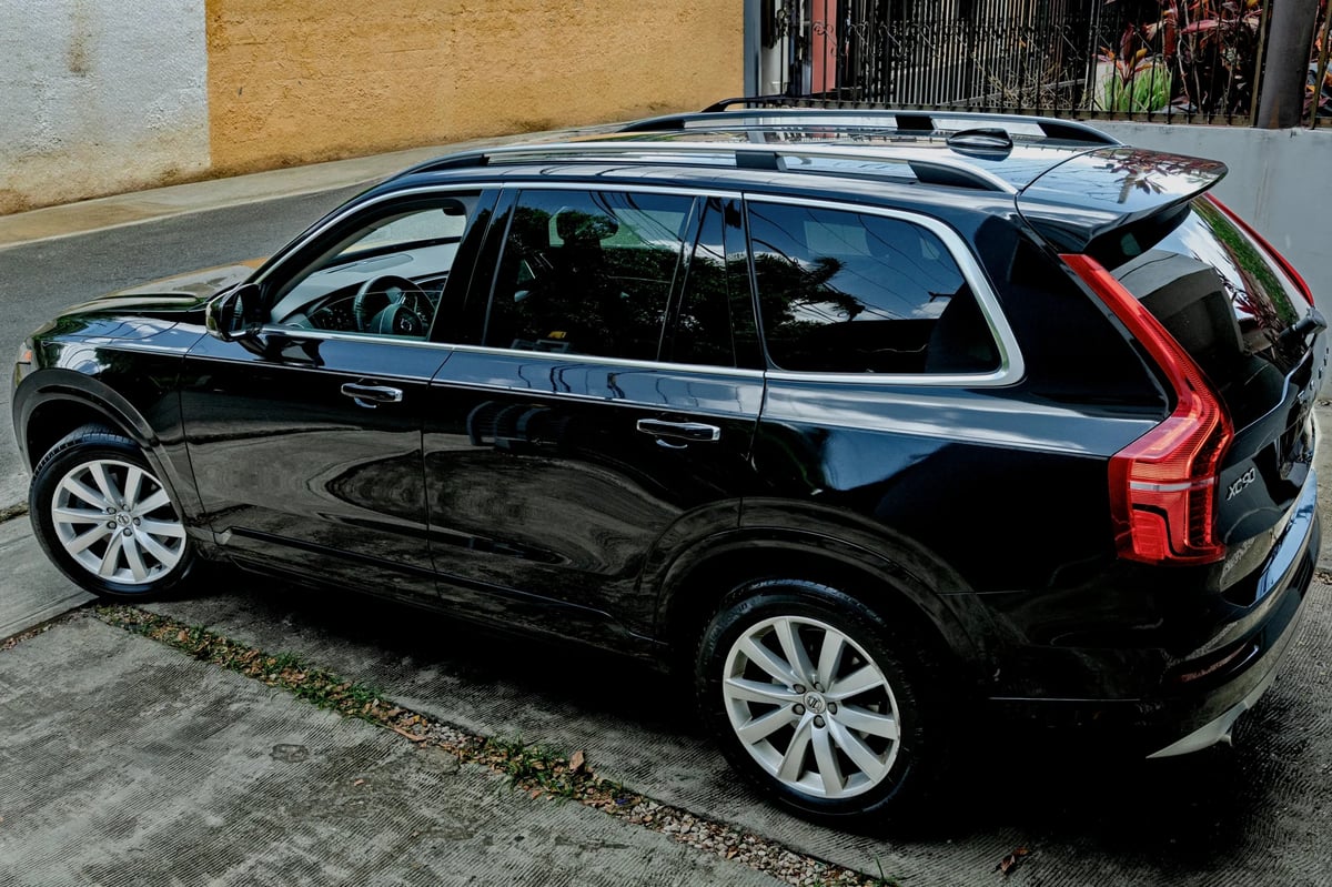 Volvo XC90 Momentum T5 2018 - foto 12 de 12