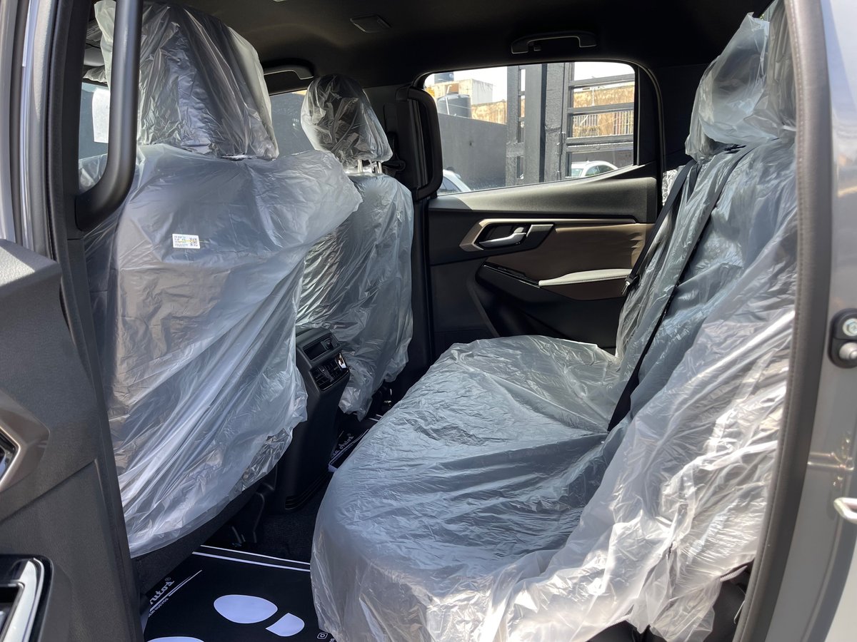 Isuzu DMAX LSE 2027 - foto 12 de 12