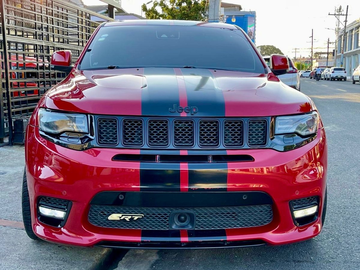 Jeep Grand Cherokee SRT8 2019 - foto 2 de 10