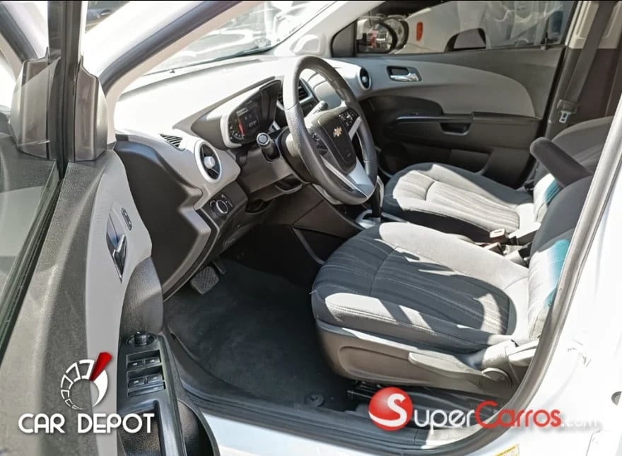 Chevrolet Sonic LT 2017 - foto 25 de 25