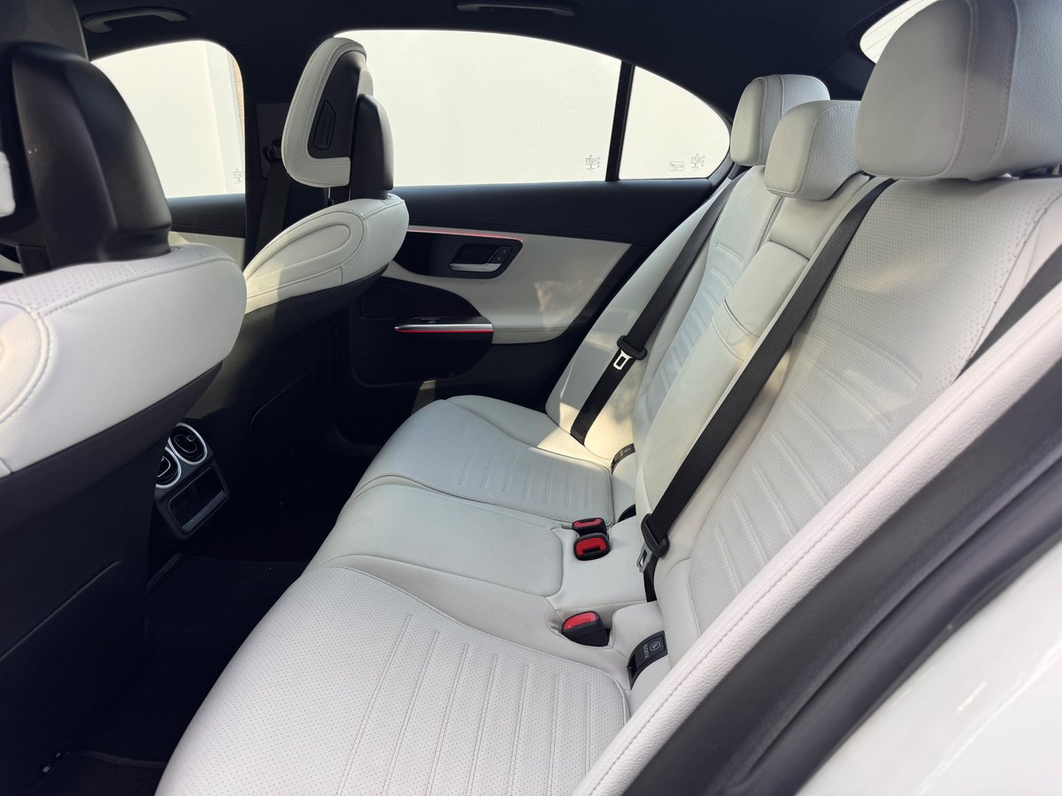 Mercedes Benz C 300 AMG Hibrid 2022 - foto 10 de 10