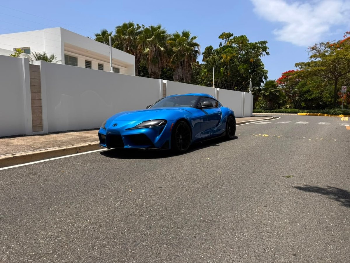 Toyota Supra 2021 - foto 2 de 9