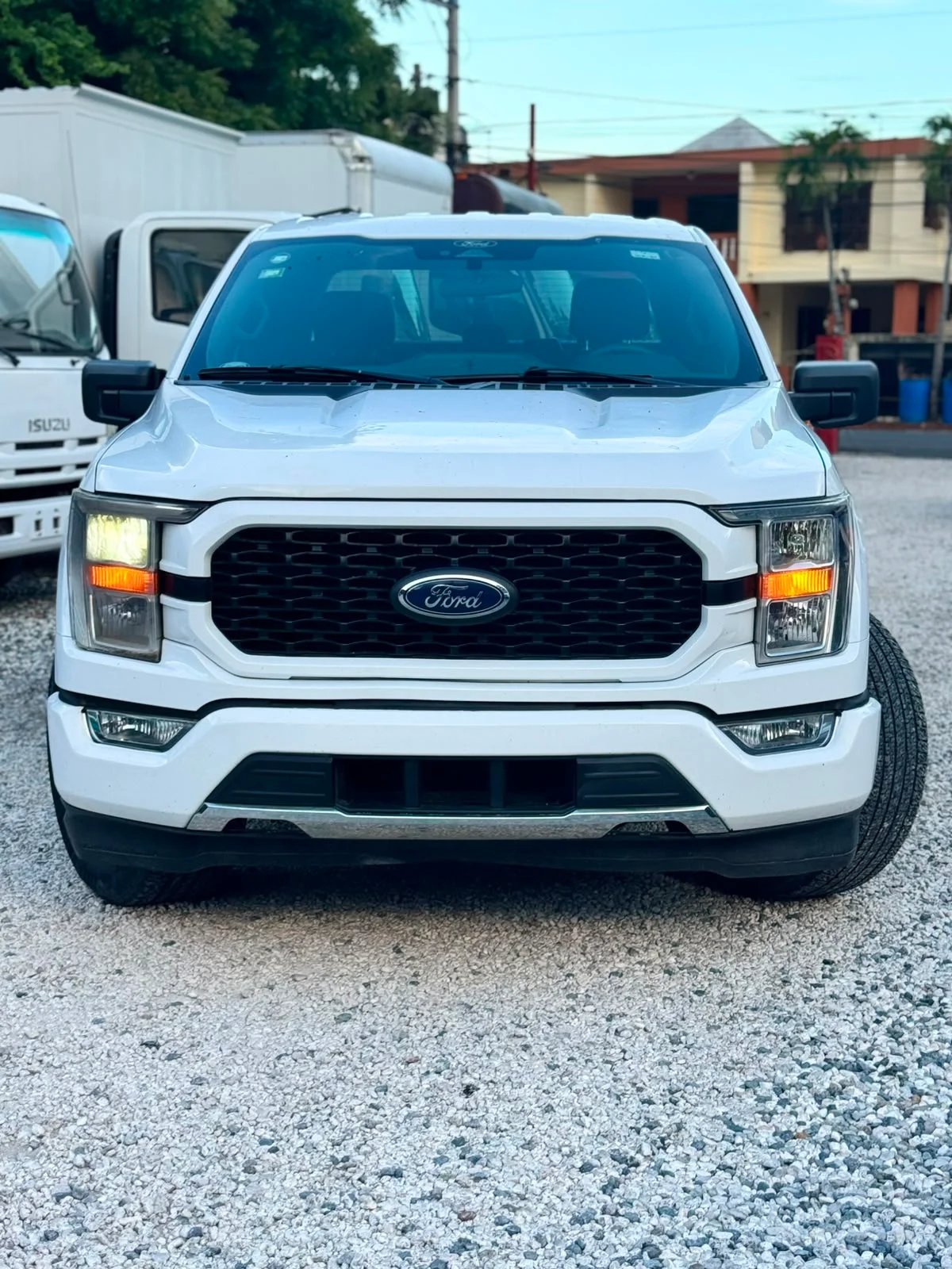 Ford F 150 STX 2022 - foto 2 de 9