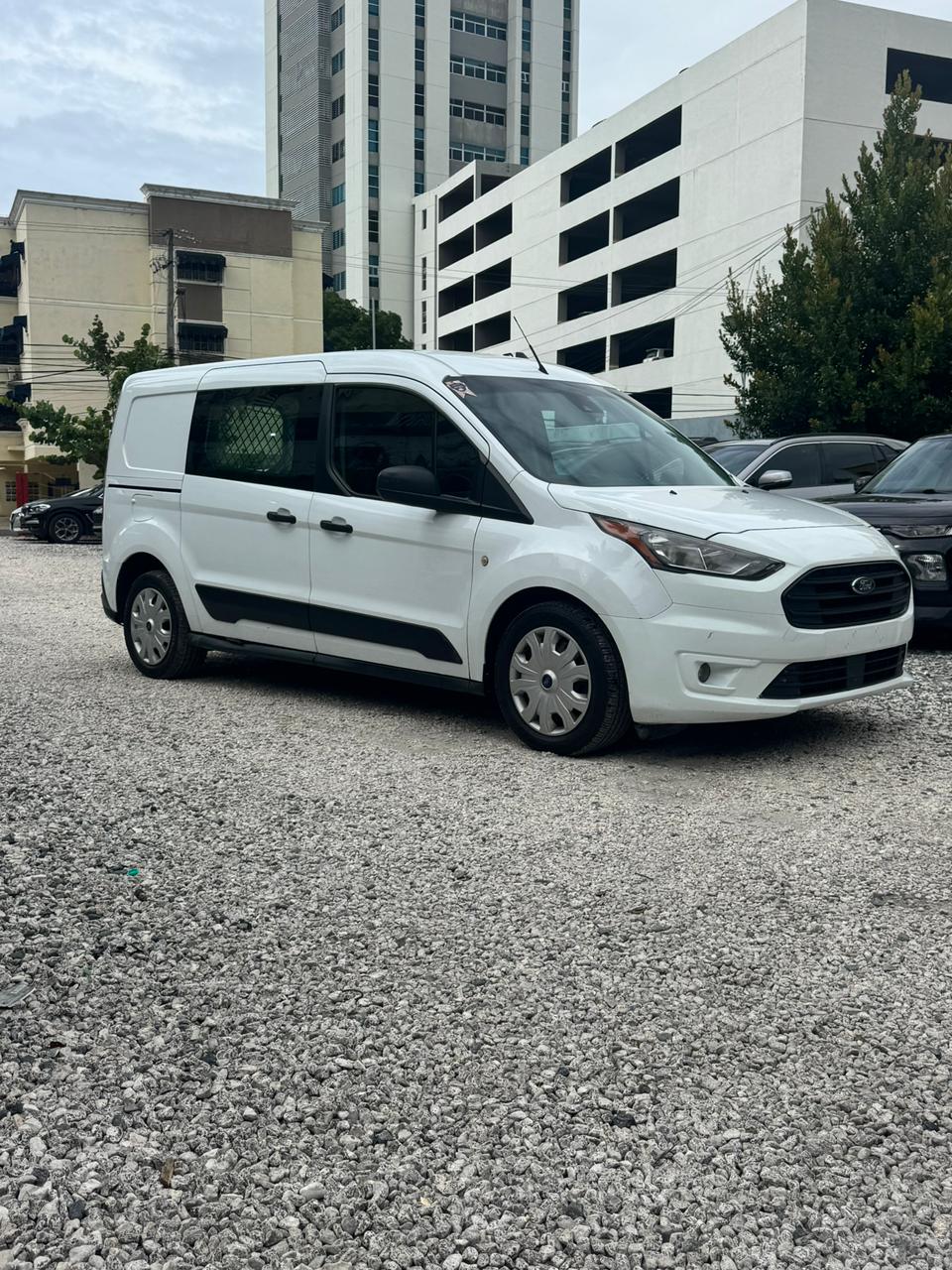 Ford Transit Connect 2020 - foto 2 de 11