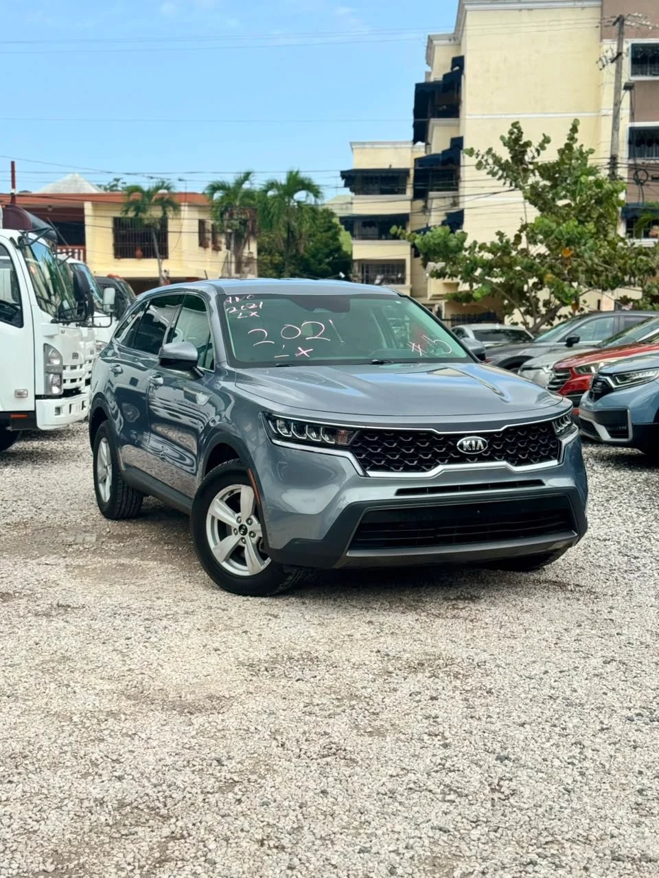 Kia Sorento LX 2021 en venta - vista principal