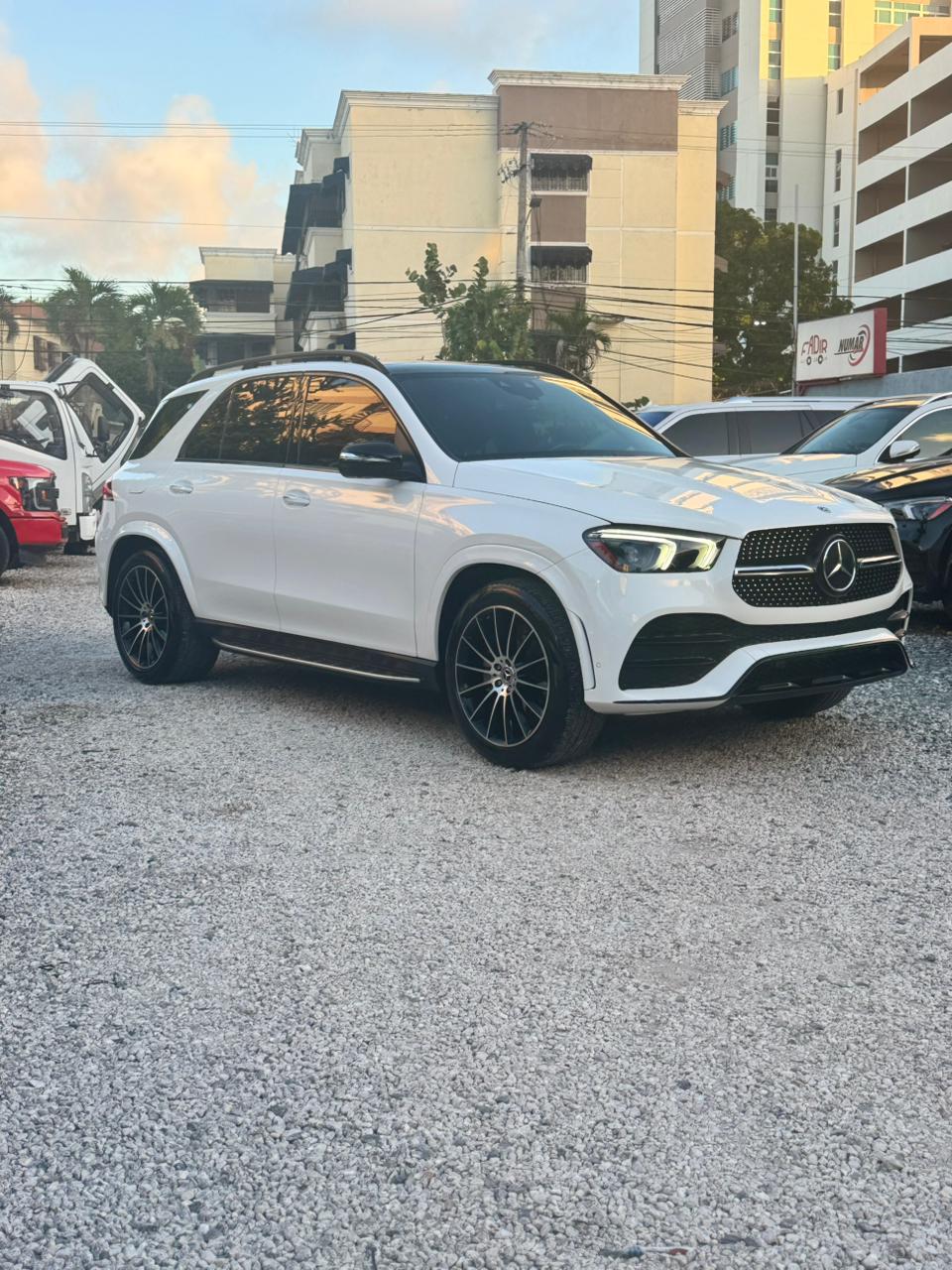Mercedes Benz GLE 350 2022 - foto 2 de 11