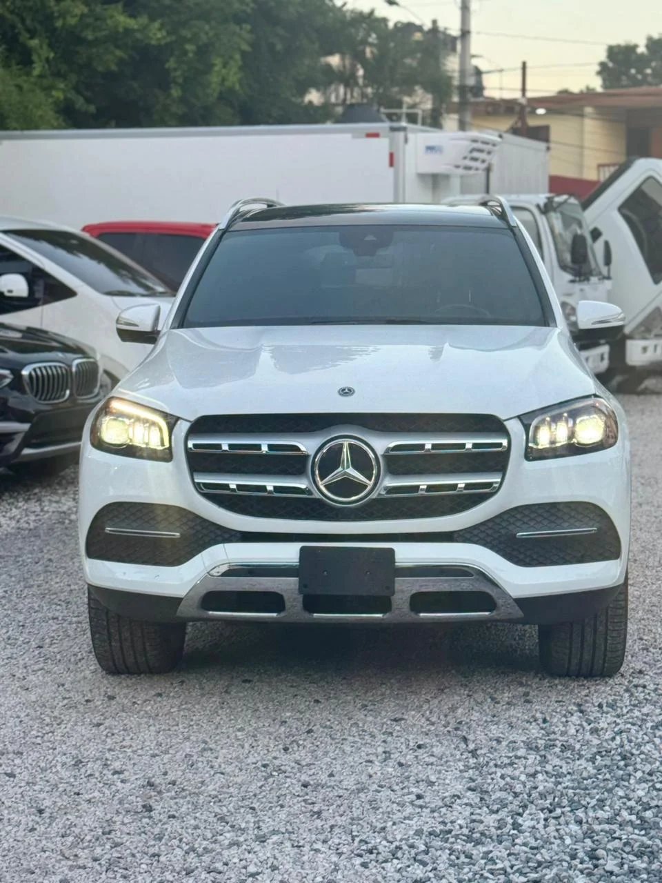 Mercedes Benz GLS 450 4MATIC 2021 - foto 2 de 12