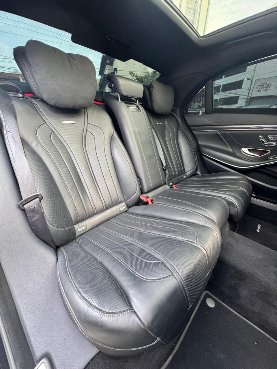 Mercedes Benz S 63 AMG 2017 - foto 11 de 11